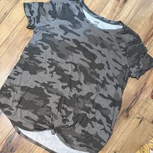 Paisley Sky Olive Gray Camo Short Sleeve Tee